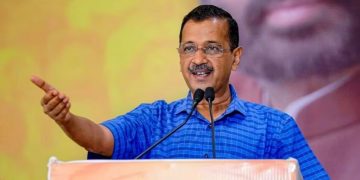 AAP News : दिल्ली में आम आदमी पार्टी में बड़ी टूट, 13 पार्षदों ने दिया इस्तीफा…नई पार्टी बनाने का किया ऐलान
