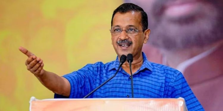 AAP News : दिल्ली में आम आदमी पार्टी में बड़ी टूट, 13 पार्षदों ने दिया इस्तीफा…नई पार्टी बनाने का किया ऐलान