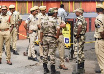 Hyderabad: हैदराबाद में बम ब्लास्ट की साजिश नाकाम, 2 ISIS संदिग्ध गिरफ्तार…हाईअलर्ट पर पुलिस