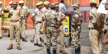 Hyderabad: हैदराबाद में बम ब्लास्ट की साजिश नाकाम, 2 ISIS संदिग्ध गिरफ्तार…हाईअलर्ट पर पुलिस