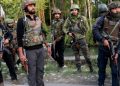 Jammu-Kashmir : सेना ने आतंकियों के दो मददगारों को दबोचा, गोला-बारूद भी किए बरामद