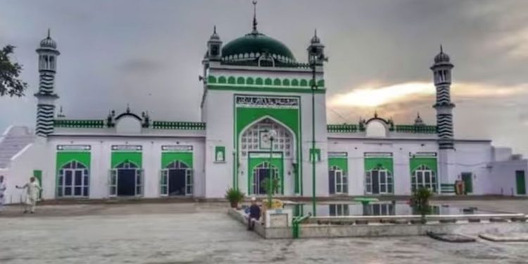 Sambhal Shahi Jama Masjid: संभल जामा मस्जिद पर मुस्लिम पक्ष को बड़ा झटका, इलाहाबाद HC ने खारिज की सिविल रिवीजन पिटीशन खारिज