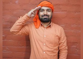 Manish Kashyap: यूट्यूबर मनीष कश्यप की जमकर हुई धुनाई,  डॉक्टरों ने तीन घंटों तक बनाया बंधक