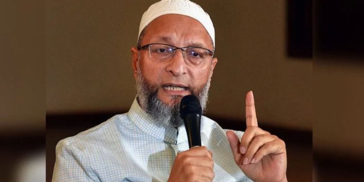 Asaduddin Owaisi: “एक मोहतरमा…अनाप शनाप बक रही” जानें किस पर भड़के असदुद्दीन ओवैसी?