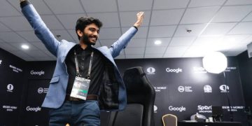 Norway Chess Tournament: वर्ल्ड चैंपियन D Mukesh ने मैग्नस कार्लसन को दी मात…हारने के बाद गुस्से से लाल हुआ खिलाड़ी