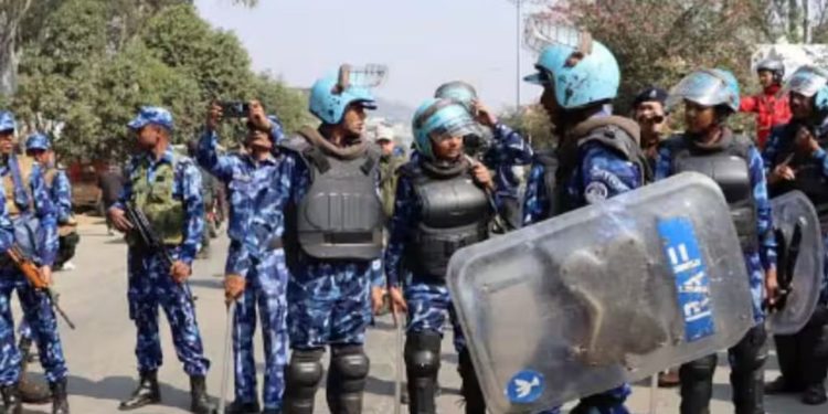 Manipur : मणिपुर में एक बार फिर बिगड़े हालात, 5 जिलों में इंटरनेट सेवाएं की गई बंद