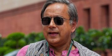 Shashi Tharoor : “हमें मनाने की जरूरत नहीं…” पाकिस्तान को लेकर शशि थरूर का ट्रंप को सीधा संदेश