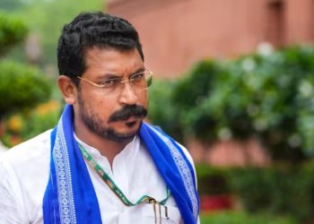 UP Politics : ‘बरसाती मेंढक’ वाले बयान पर चंद्रशेखर का मायावती के पलटवार, आकाश आनंद पर भी कह दी बड़ी बात