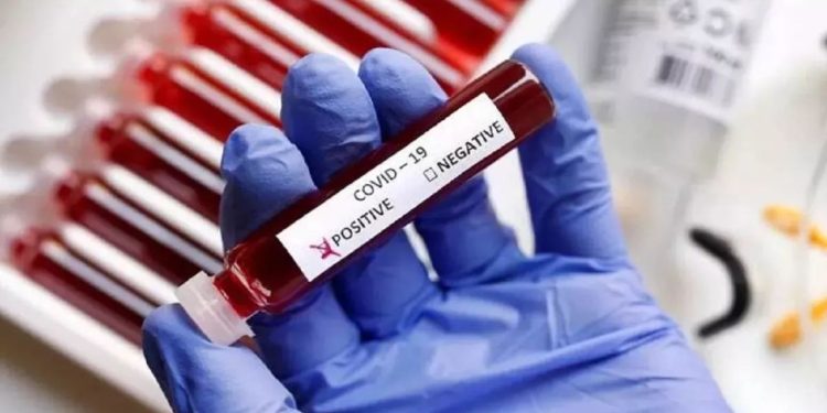 Covid ने फिर बढ़ाई चिंता… महाराष्ट्र में एक दिन सामने आए 53 नए केस, 27 लोगों की गई जान