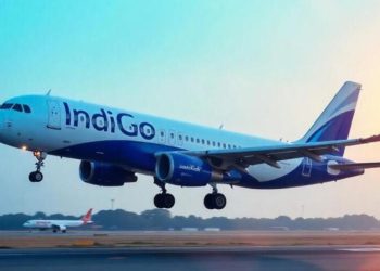 IndiGo Emergency Landing: दिल्ली से लेह जा रही इंडिगो फ्लाइट की इमरजेंसी लैंडिंग….180 यात्री थे विमान में सवार