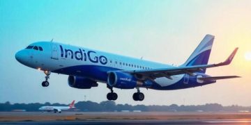 IndiGo Emergency Landing: दिल्ली से लेह जा रही इंडिगो फ्लाइट की इमरजेंसी लैंडिंग….180 यात्री थे विमान में सवार