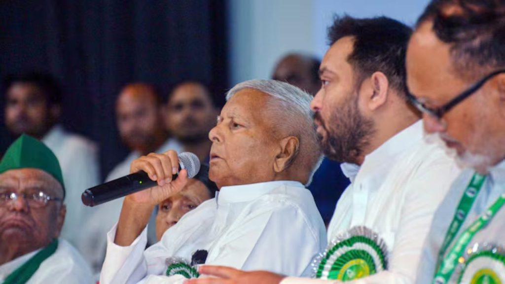 Lalu Prasad Yadav: ‘तेजस्वी को बनाएं मुख्यमंत्री…” बिहार चुनाव से पहले लालू यादव ने दिया बड़ा बयान