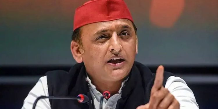 Uttar-Pradesh : BJP विधायक ने SDM को मारा थप्पड़, मच गया बवाल…अखिलेश यादव बोले- ‘हिस्सा-बांट’