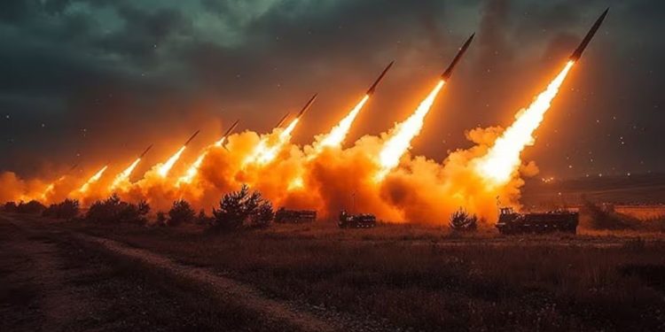 Iran-Israel Conflict : ईरान ने तोड़ा सीजफायर दागी बैलिस्टिक मिसाइलें, इजरायल ने कहा- ‘पूरी ताकत से देंगें जवाब’