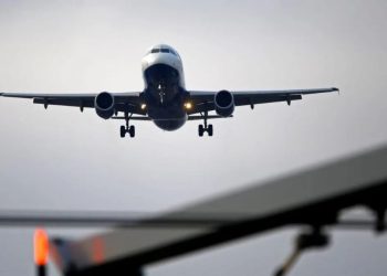 India-Pakistan: भारत ने पाकिस्तानी एयरलाइंस के लिए हवाई क्षेत्र प्रतिबंध 24 जुलाई तक बढ़ाया, जारी किया NOTAM