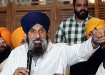 Bikram Singh Majithia : छापेमारी के बाद गिरफ्तार हुए अकाली दल के नेता, सलाखों के पीछे होंगे बिक्रम सिंह मजीठिया!