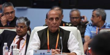 SCO SUMMIT : SCO समिट में राजनाथ सिंह की पाकिस्तान को दो टूक, कट्टरता और आतंकवाद पर कड़ा रुख