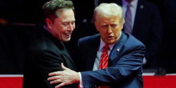 Donald Trump on Elon Musk: ‘दोस्ती में दरार या प्यार’…एलन मस्क पर ट्रंप का उमड़ा प्यार, बोले – बेहद शानदार इंसान
