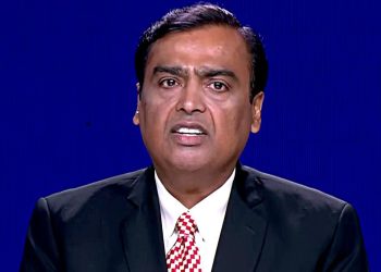 Air India Plane Crash: विमान हादसे से दुखी रिलायंस परिवार, हर संभव मदद करने का किया वादा