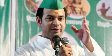 Tej Pratap Yadav: परिवार से बेदखल होने के बाद भी एक्शन में तेज प्रताप, पोस्ट कर लिखा “सत्य का मार्ग कठिन…”