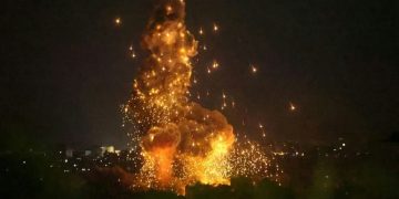 Israel Iran Attack : ईरान की अमेरिका को सीधी चेतावनी, “जो देश इजरायल के साथ वो हमारे टारगेट…”