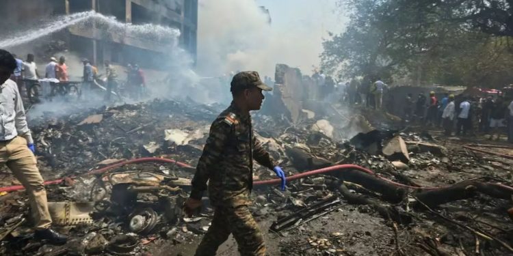 Ahmedabad Air India plane crash: अहमदाबाद विमान हादसे में बढ़ा मृतकों का आंकड़ा, मृतकों की संख्या 274 हुई