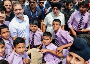 Operation Sindoor : ऑपरेशन सिंदूर संघर्ष में अनाथ हुए 22 बच्चों का सहारा बने राहुल गांधी