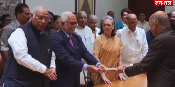 INDIA ब्लॉक के उपराष्ट्रपति पद के उम्मीदवार सुदर्शन रेड्डी ने नामांकन दाखिल किया