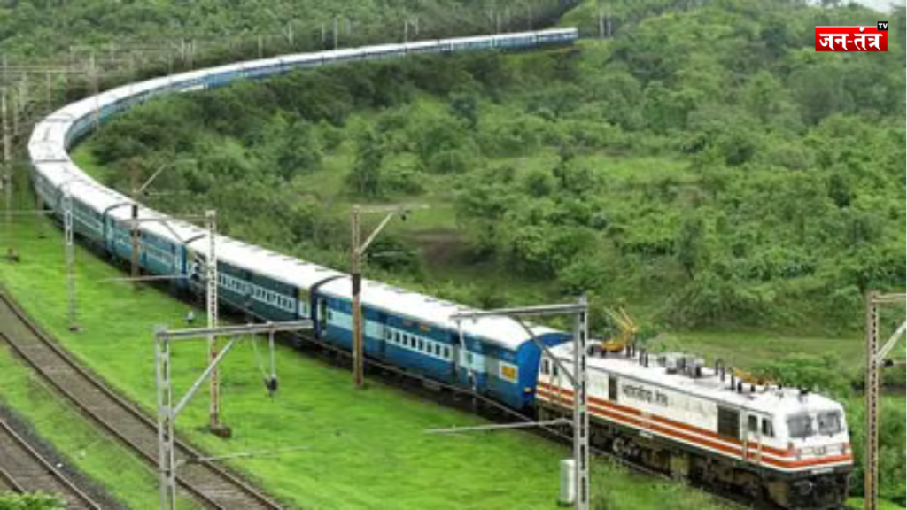 ट्रेन का किराया बढ़ने से रेलवे पर होगी पैसों की बारिश: इस साल कितनी कमाई का अनुमान !