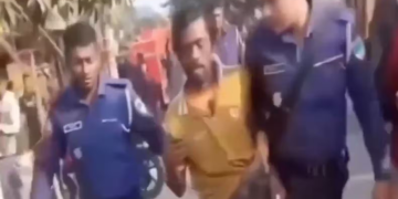 बांग्लादेश में कलावा देखकर भड़की भीड़: हिंदू रिक्शा चालक को पीटा, बोले- ‘रॉ एजेंट है’