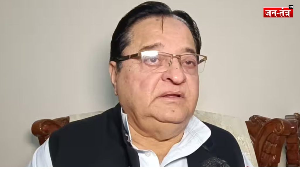 सपा नेता का सनसनीखेज दावा: पोर्न और शराब से हो रहे रेप
