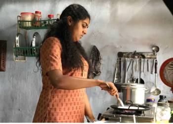 सिर्फ हाउसवाइफ नहीं: कोर्ट ने मुआवजा दोगुना क्यों किया?