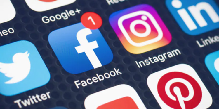 रील्स, लाइव और कमेंट पर पूर्ण प्रतिबंध!