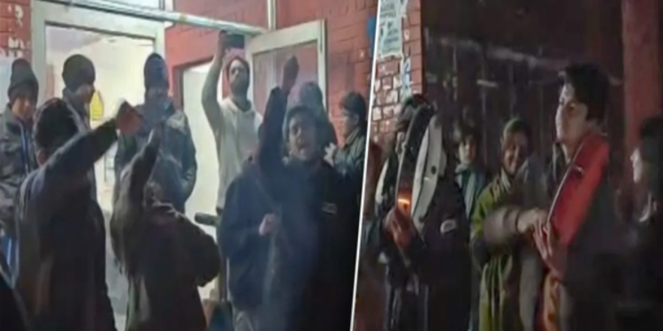 JNU में ‘मोदी-शाह की कब्र खुदेगी’ नारे: BJP बोली- सांपों के फन कुचले जा रहे, सपोले बिलबिला रहे!