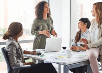 भारत में महिलाओं के लिए सबसे बेहतरीन शहर: बेंगलुरु नंबर-1, पुणे-मुंबई का स्थान !