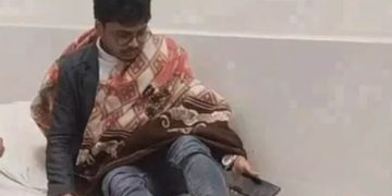 ट्रक में फंसकर आठ किलोमीटर तक घिसटती रही कार, चार की मौत