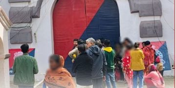 अयोध्या जेल में तहलका! बैरक से कूदकर फरार हुए दो कैदी