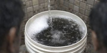 हवा नहीं अब दिल्ली का पानी बन गया जहर!