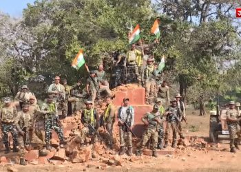 माओवादी लीडर रमन्ना का स्मारक जवानों ने जमींदोज कर दिया