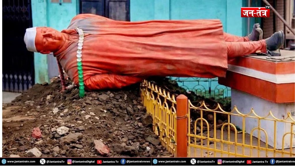असम में चुनावी शोर के बीच नेहरू की प्रतिमा ढहाई