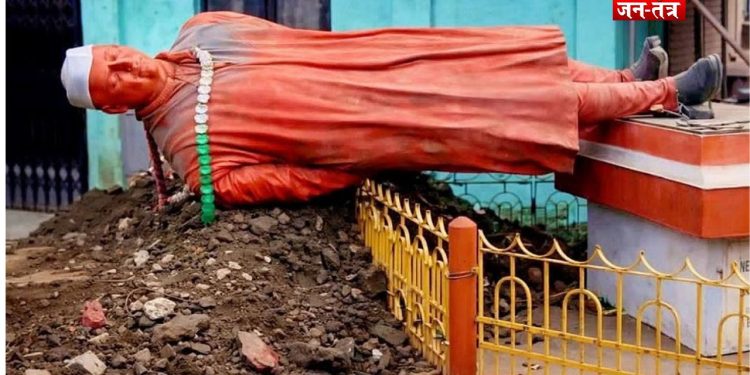 असम में चुनावी शोर के बीच नेहरू की प्रतिमा ढहाई