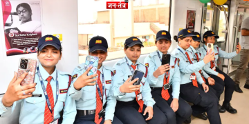 यूपी में हर तीसरी मेट्रो ट्रेन चला रही है महिला शक्ति