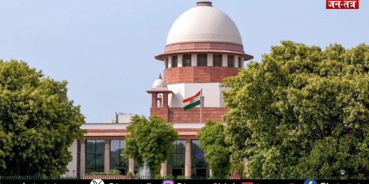 माता-पिता दोनों IAS अधिकारी हैं, तो आरक्षण की मांग क्यों?