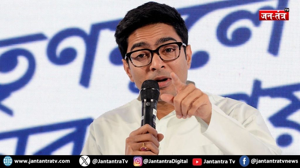 आधी रात को कोलकाता में भारी एक्शन, अभिषेक बनर्जी के घर पहुंची पुलिस